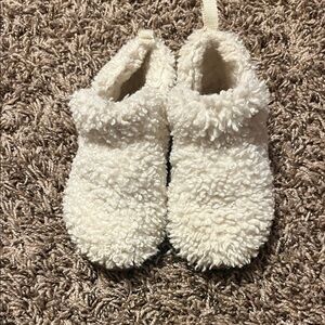 Copper Key Fleece Booties - Size 8c